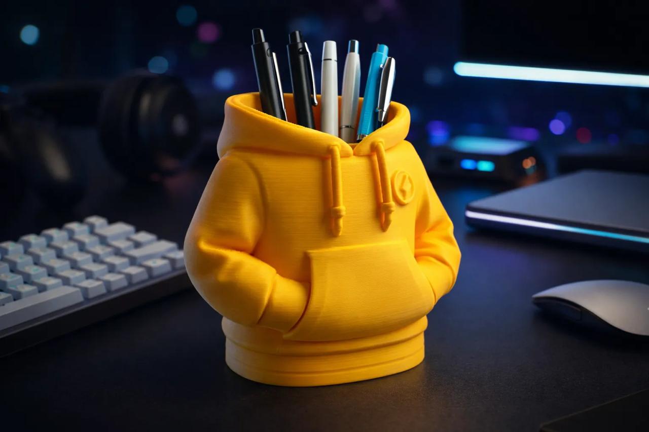 Hoodie Style Pen Holder